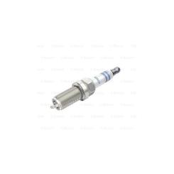 Свеча зажигания Bosch 0 242 230 533 Фото