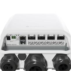 Коммутатор сетевой Mikrotik CRS504-4XQ-OUT Фото 3