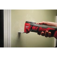 Реноватор Milwaukee M18 BMT-421C, 2Ah+4Ah, кейс Фото 6
