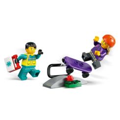 Конструктор LEGO City Скорая помощь Фото 4