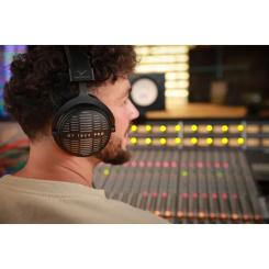 Наушники Beyerdynamic DT 1990 Pro MK II Black Фото 8