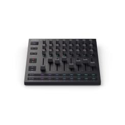 MIDI контроллер Novation Launch Control XL 3 Фото 1