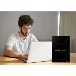Стекло защитное iLera for MacBook Pro 16 Фото 5