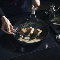 Сковорода Fiskars Taiten Optiheat 28 см Фото 7