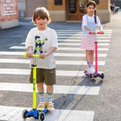 Самокат Micro Maxi Deluxe Neon LED" Ультра рожевий" Фото 7