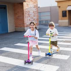 Самокат Micro Maxi Deluxe Neon LED" Ультра рожевий" Фото 8