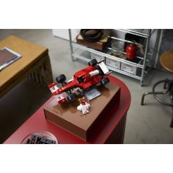 Конструктор LEGO Icons Ferrari F2004 и Майкл Шумачер Фото 11