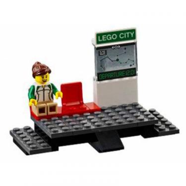Конструктор LEGO Пасажирский поезд Фото 4