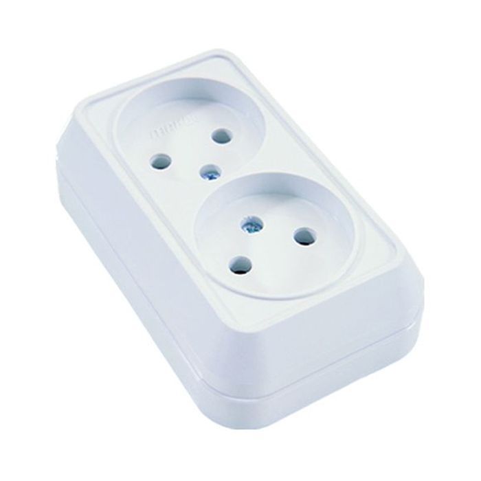 Розетка MAKEL Белая Фото